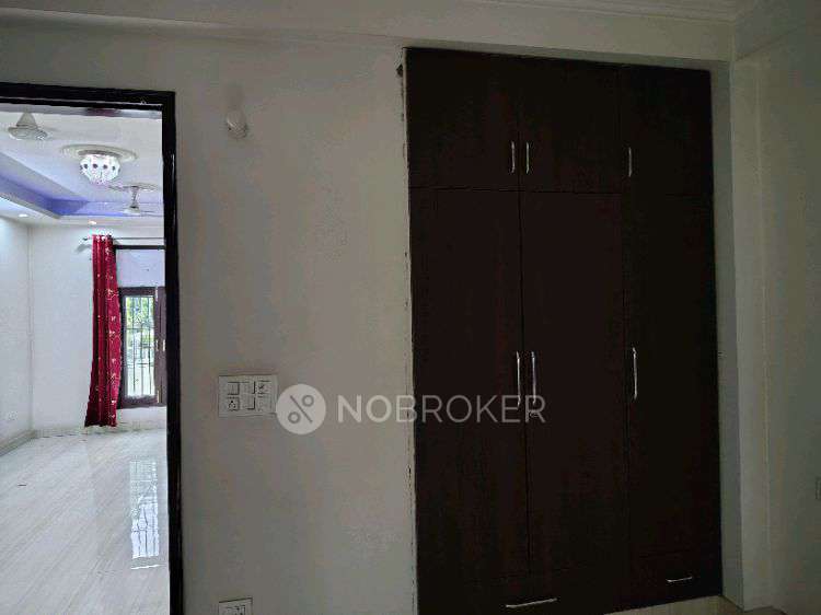 3 BHK Flat In B 503 for Rent  In Vasant Kunj Enclave