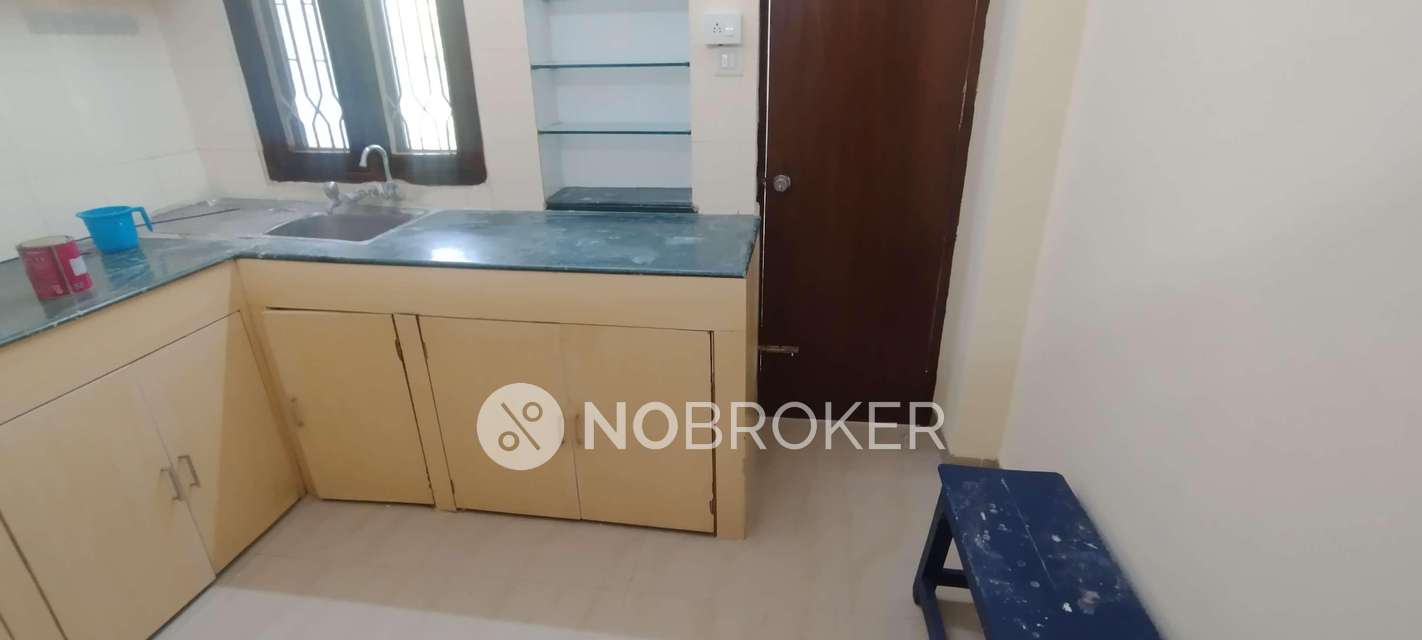 2 BHK Flat In J.m Aprtments  For Sale  In Somajiguda