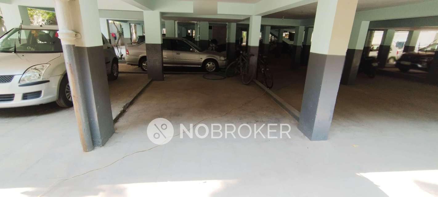 2 BHK Flat In J.m Aprtments  For Sale  In Somajiguda