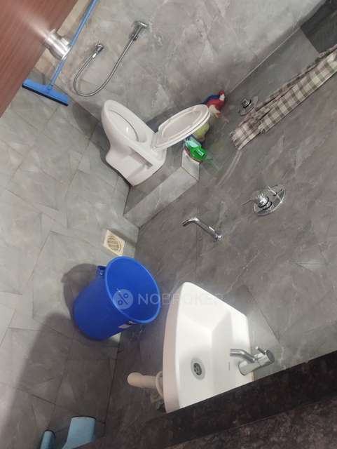 1 BHK Flat In Rose Castle, Borhade Wadi for Rent  In Borhade Wadi