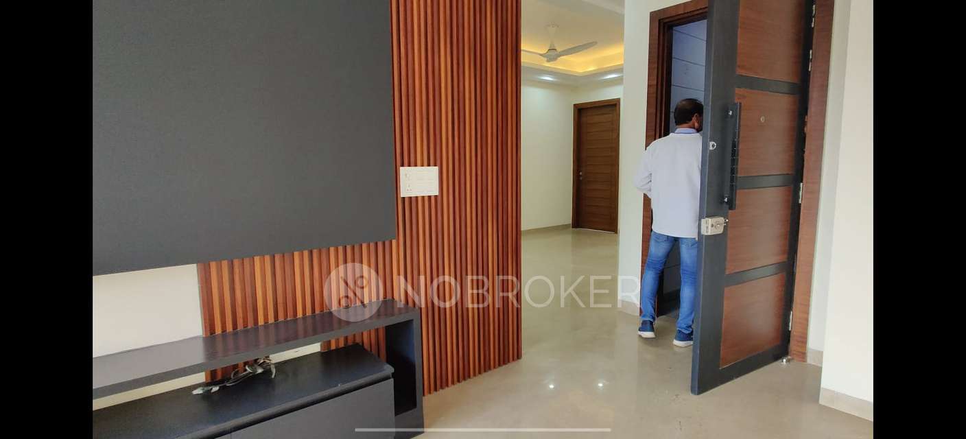 3 BHK Flat In Builder Floor Apartment for Rent  In Sector 49