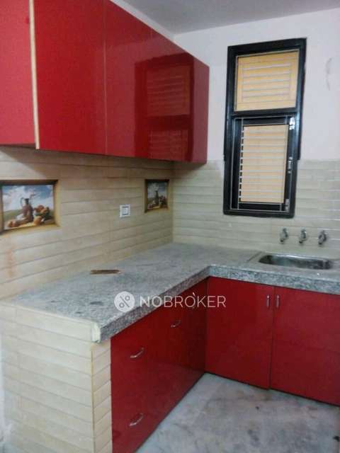 2 BHK Flat In Standalone Building  For Sale  In Nawada