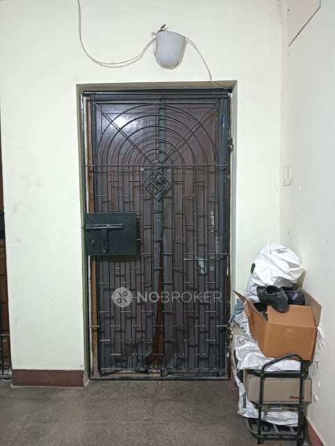 2 BHK Flat In Majestic Shore For Sale  In Choolaimedu