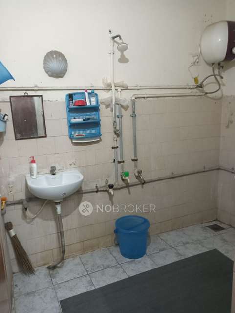 2 BHK Flat In Majestic Shore For Sale  In Choolaimedu