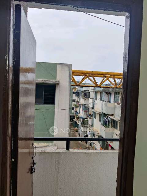 1 BHK Flat In Swapnapurti Co-operative Housing Society for Rent In Sasane Nagar, Hadapsar