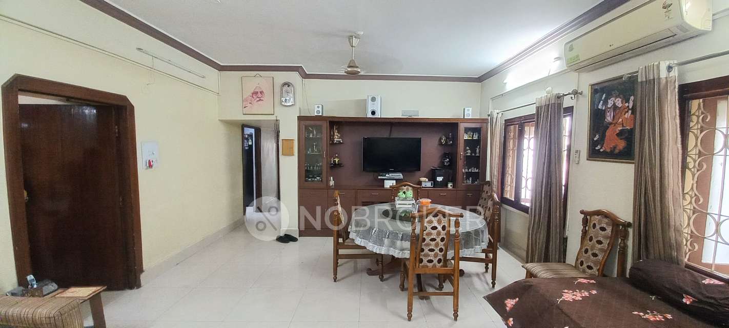 3 BHK Flat In Tahsaiman Chambers For Sale  In Ramgopalpet