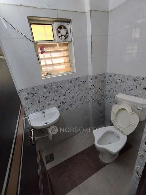 2 BHK Flat In Standalonebuilding for Rent  In Wadgaon Sheri