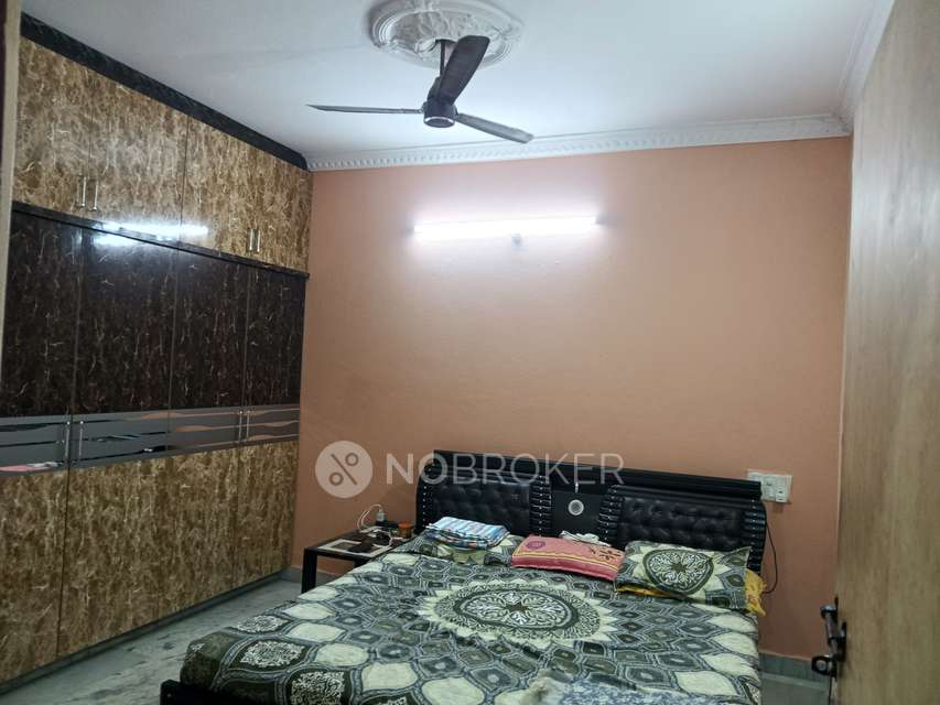 4+ BHK House For Sale  In Phase 3 K P H B, Kukatpally