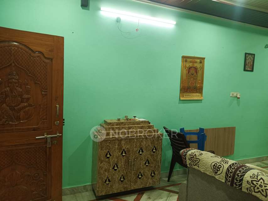 4+ BHK House For Sale  In Phase 3 K P H B, Kukatpally
