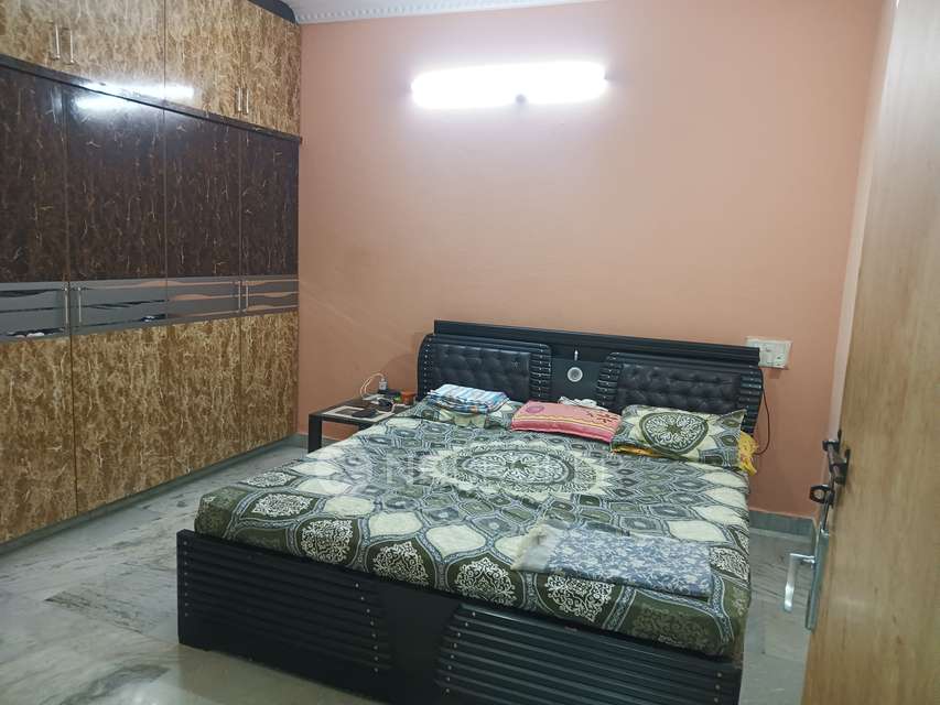 4+ BHK House For Sale  In Phase 3 K P H B, Kukatpally