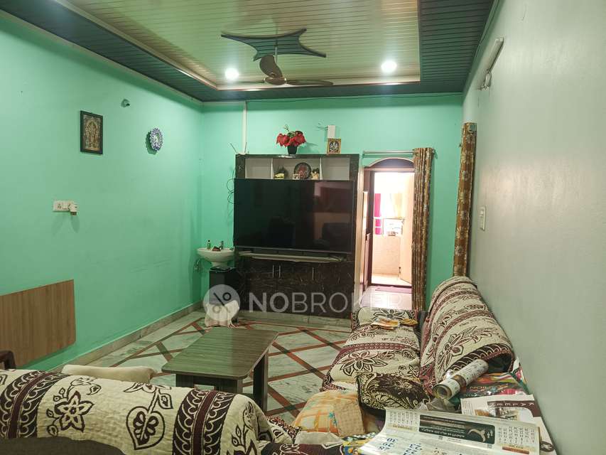 4+ BHK House For Sale  In Phase 3 K P H B, Kukatpally