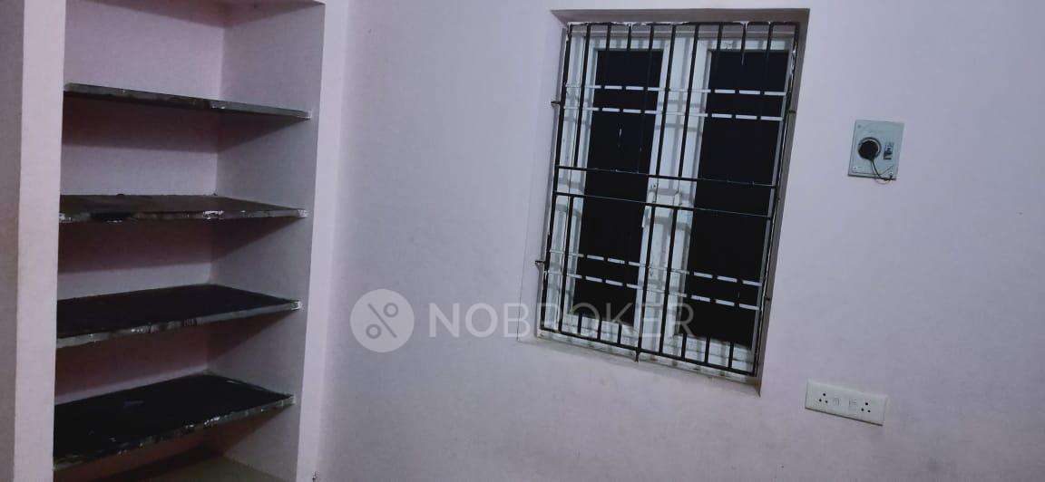 1 BHK Flat In Kcs Dharshan For Sale  In Selaiyur