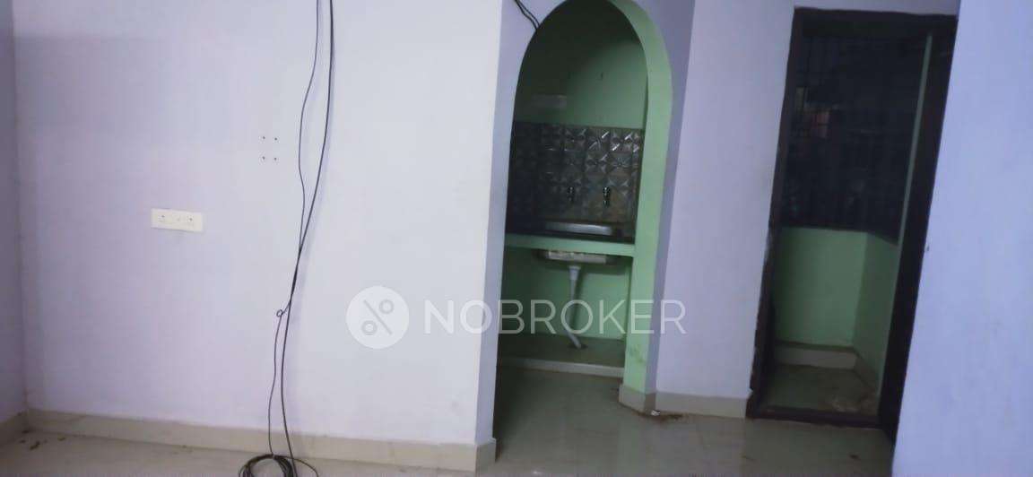 1 BHK Flat In Kcs Dharshan For Sale  In Selaiyur