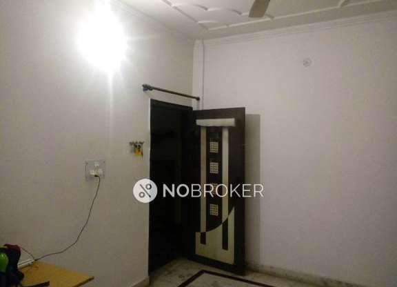 2 BHK Flat For Sale  In Old Delhi Road
