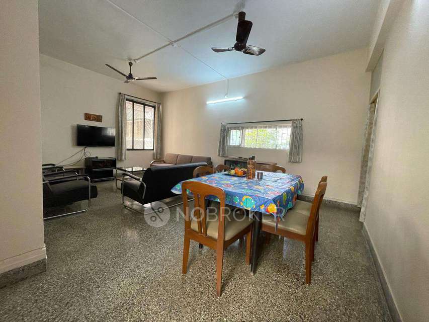 2 BHK Flat In Ratan Abad Society For Sale  In  Chikalwadi