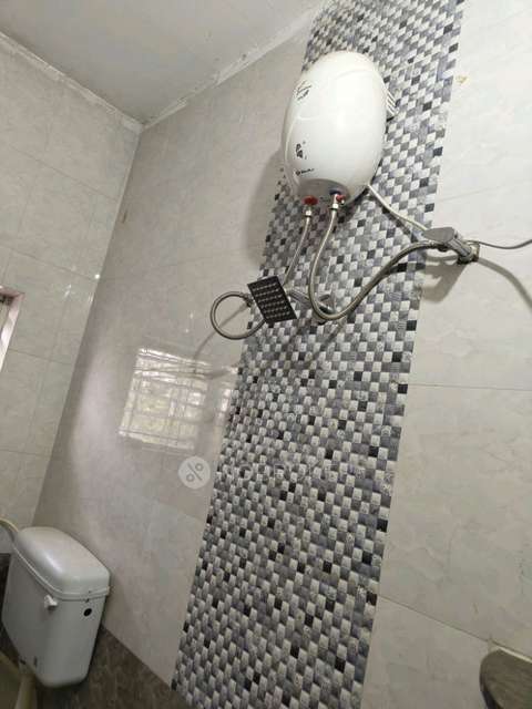 2 BHK House for Rent  In Near, Hadapsar Railway Station Road