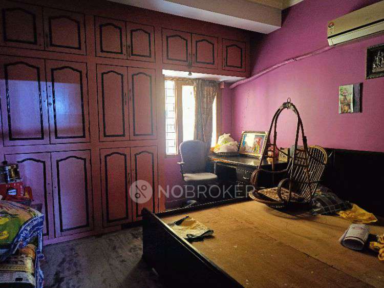 2 BHK Flat In Sri Krishna Residency Kondapur for Rent  In 1-1115a, Hanuman Nagar, Kondapur, Telangana 500084, India