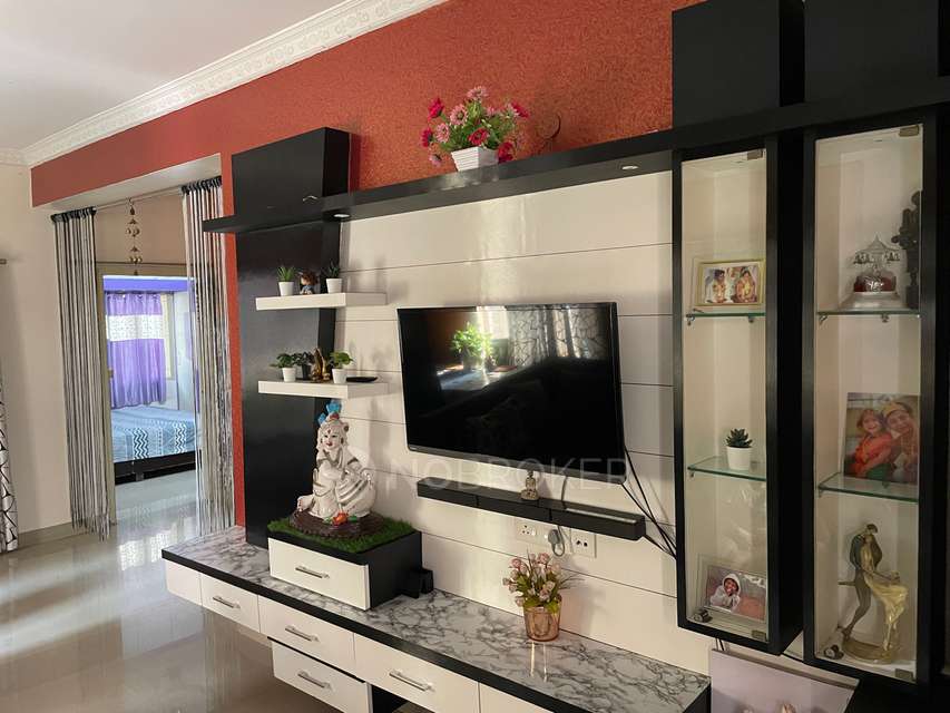 2 BHK Flat In Venkatadri Towers for Rent  In Moosapet