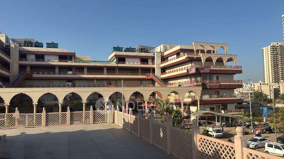 Shop in Kasna, Greater_noida for sale 