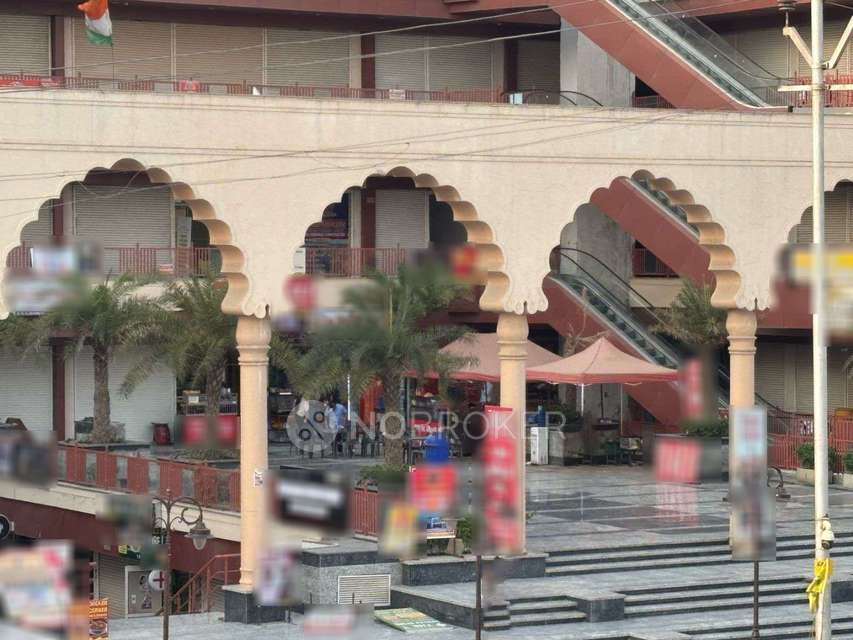 Shop in Kasna, Greater_noida for sale 