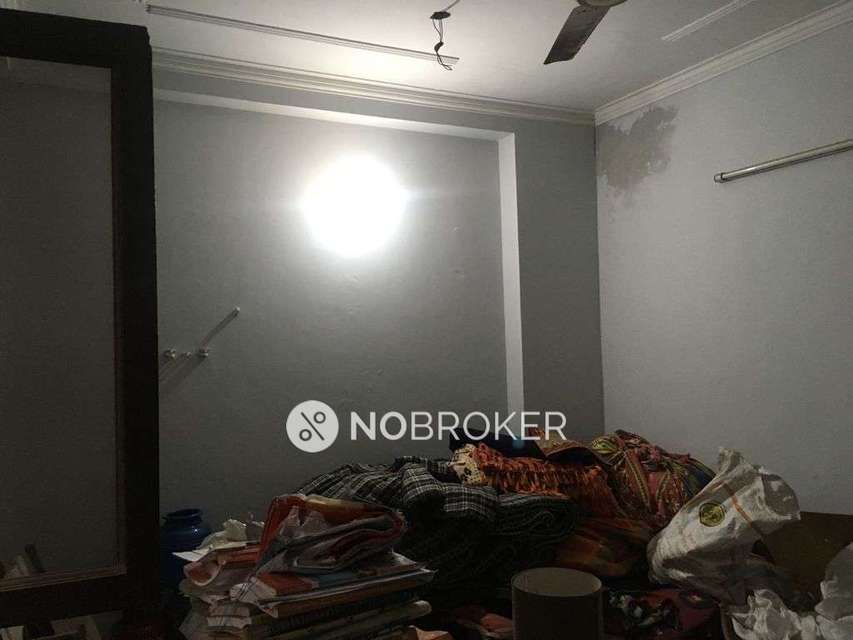 Shop in  Malviya Nagar, Delhi for sale 