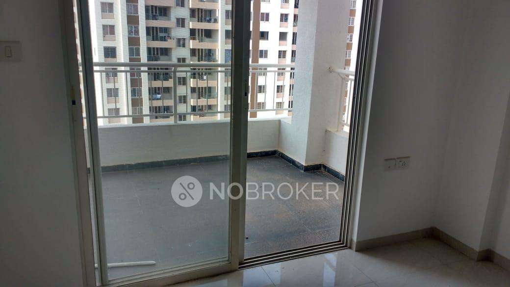 2 BHK Flat In Whitefield Rainbow Nation For Sale  In Sus