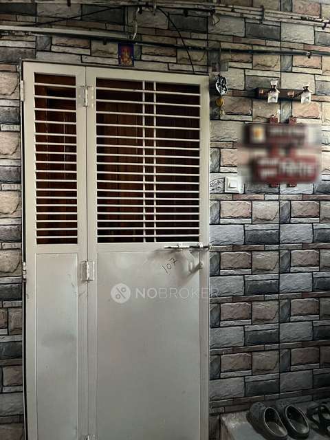 1 BHK Flat In Gajanan Smruti Apartment  for Rent  In Shukrawar Peth