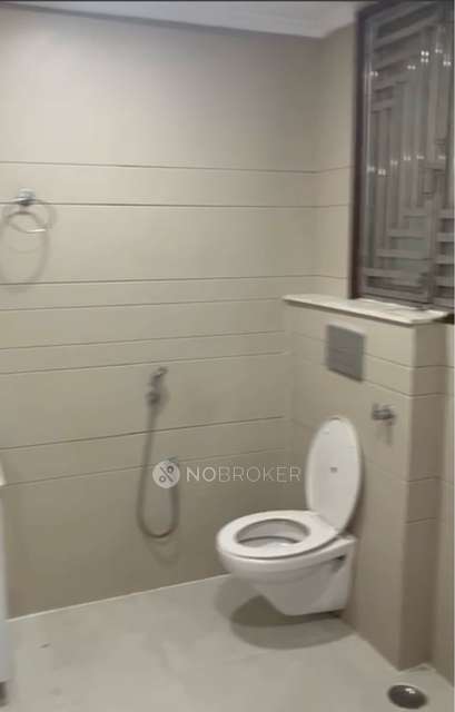 3 BHK Flat In A-370 Srt Building For Sale  In Chhatarpur Enclave Phase 2