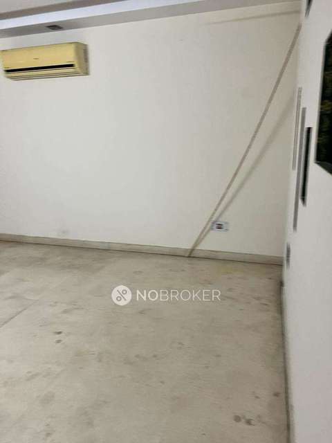 3 BHK Flat In Standalone Building  For Sale  In Paschim Vihar