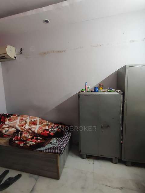 4+ BHK Flat In Apartment For Sale  In South Extension I