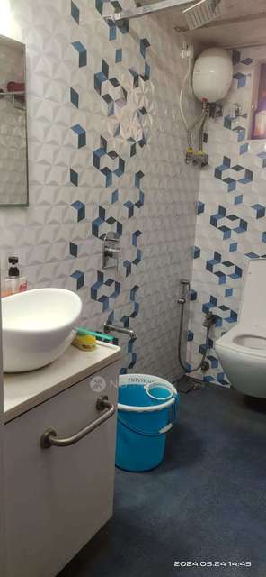 2 BHK Flat In Shraddha Palace For Sale  In Andheri East