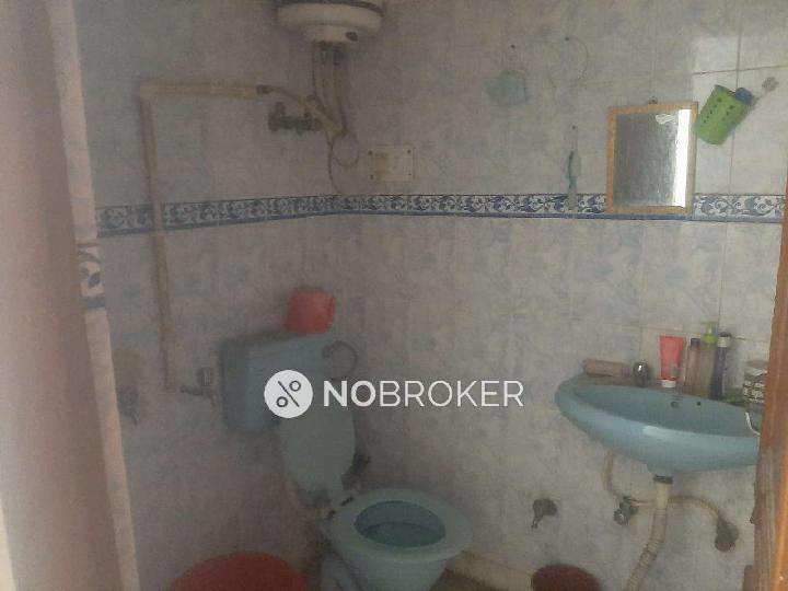 2 BHK Flat For Sale  In Kalkaji , Govindpuri 