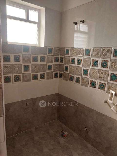 4+ BHK Flat For Sale  In Kovur