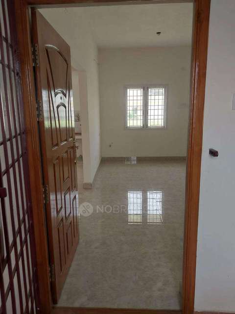 4+ BHK Flat For Sale  In Kovur