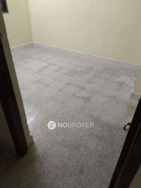 2 BHK Flat In Balaji Apartments For Sale  In Ekkattuthangal