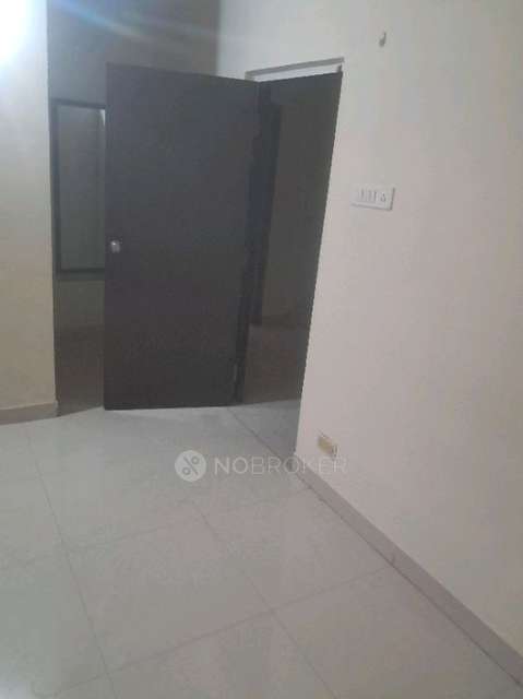 Shared Room for Male In 3 BHK  In Sri Harsha Apartment In  Hitec City