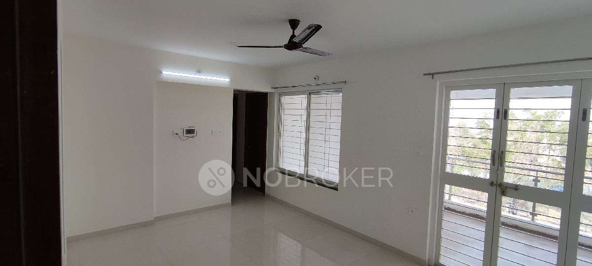 2 BHK Flat In Prathamesh Excellencia for Rent In Tathawade