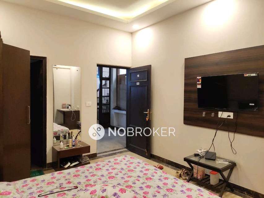 4+ BHK Flat For Sale  In Shahpur