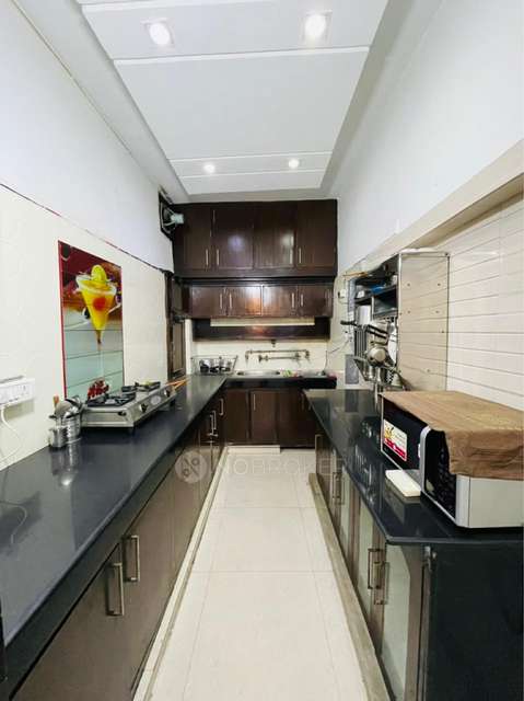 PG for Girls in Ashok Vihar Phase 3