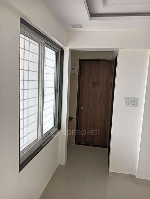1 BHK Flat In Vardhaman Moonstone for Rent In Tathwade