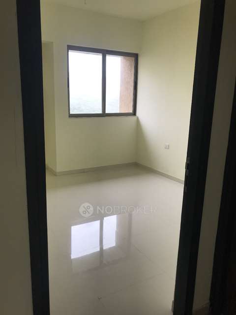 2 BHK Flat In Lodha Splendora Vivant  For Sale  In Thane West 