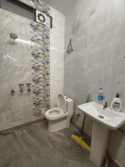 2 BHK Flat In Ap For Sale  In Burari