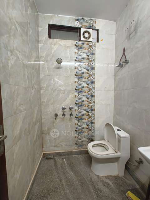 2 BHK Flat In Ap For Sale  In Burari