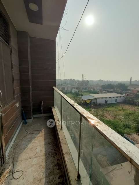 2 BHK Flat In Ap For Sale  In Burari