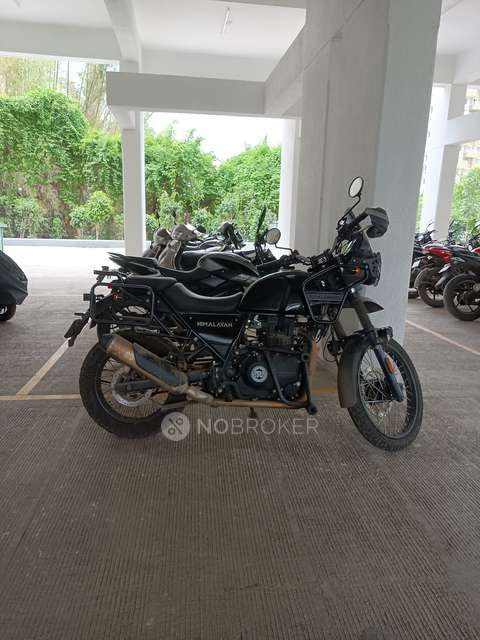 2 BHK Flat In K Town Building for Rent  In Kiwale