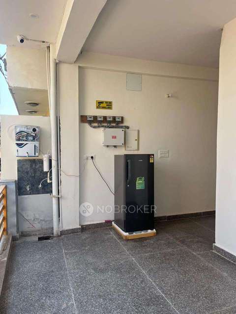 PG for Anyone in Sector 18