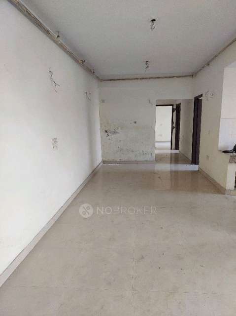 2 BHK Flat In Srs Pearl Heights For Sale  In Sector 87