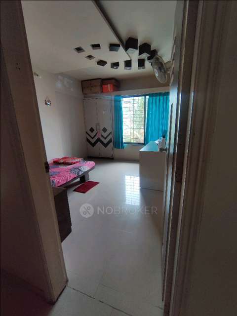 Single Room for Female In 2 BHK  In Altius Housing Society In Wakad