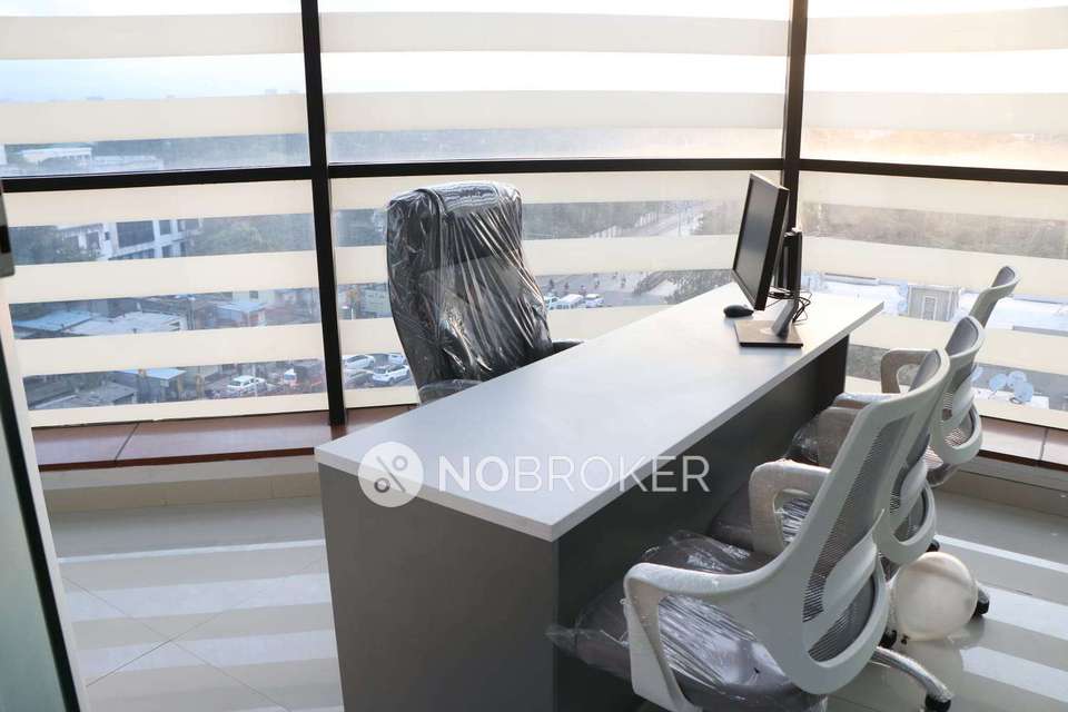 Showroom in Hadapsar, Pune for sale 