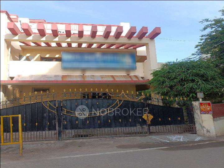 PG for Boys in Thoraipakkam